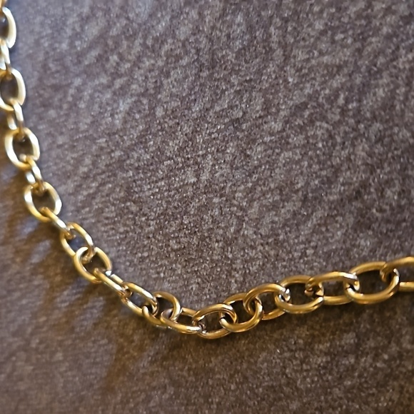 3/$30 Mint Circle Bib Statement Necklace - Picture 6 of 8